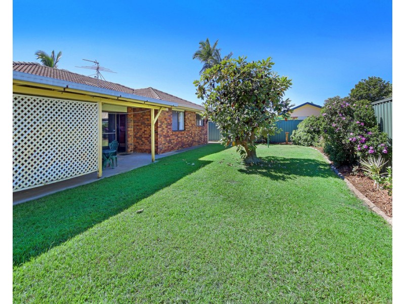35 Ramsay Crescent, Golden Beach QLD 4551