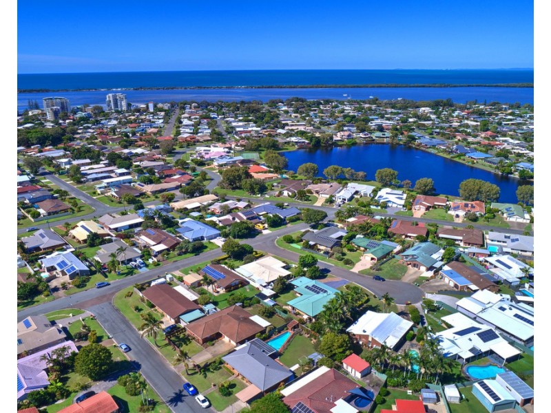 35 Ramsay Crescent, Golden Beach QLD 4551