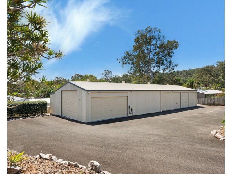 5 Ironbark Road, Little Mountain QLD 4551