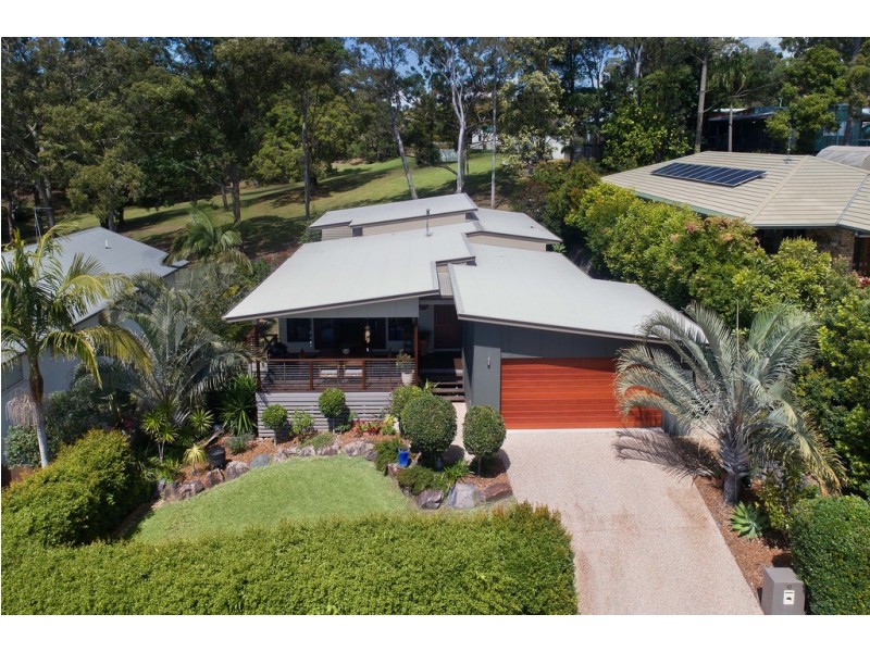 6 Greensboro Place, Little Mountain QLD 4551