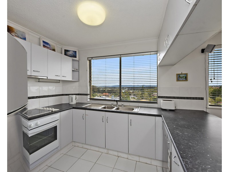 Unit 5/49 Verney Street, Kings Beach QLD 4551