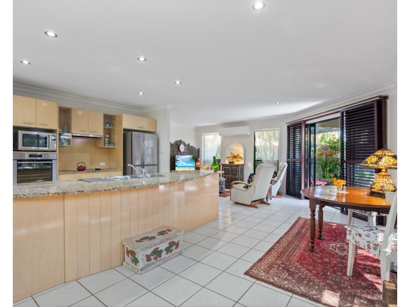 5 Wisteria Place, Currimundi QLD 4551