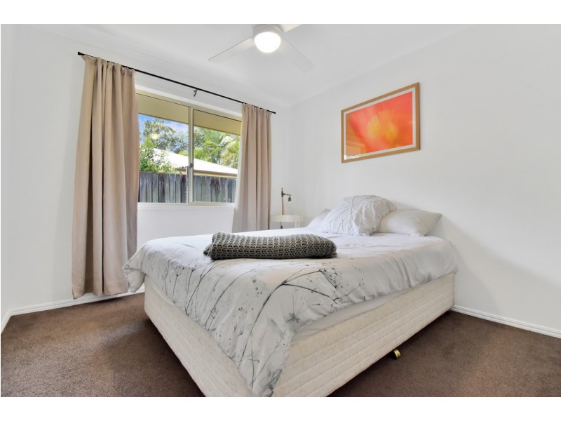 7 Pinanga Place, Little Mountain QLD 4551