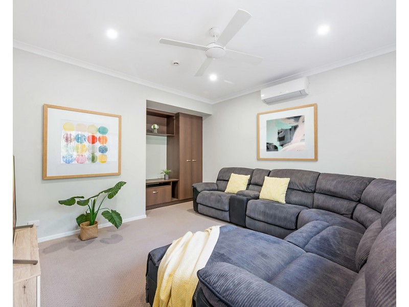 20 Carisbrook Court, Little Mountain QLD 4551