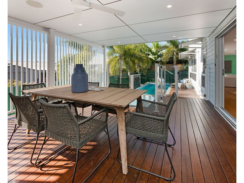 37 Dicky Beach Close, Dicky Beach QLD 4551