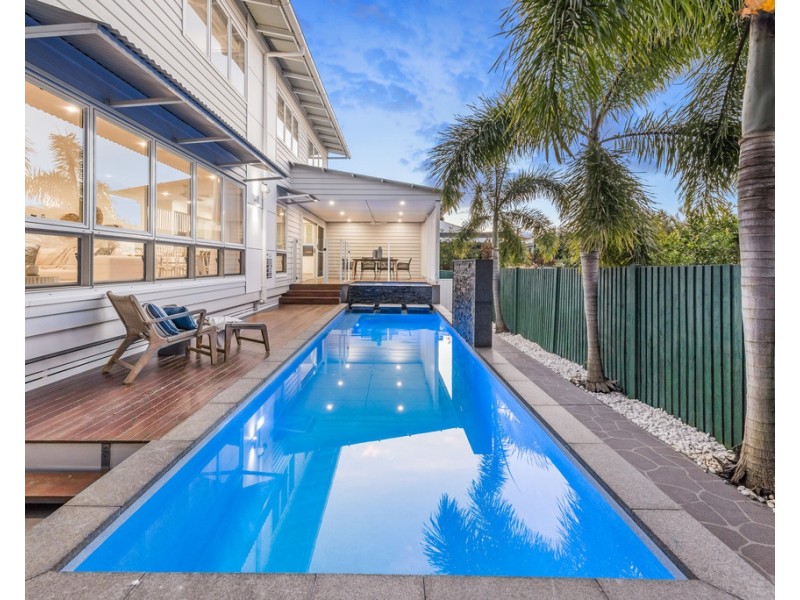 37 Dicky Beach Close, Dicky Beach QLD 4551