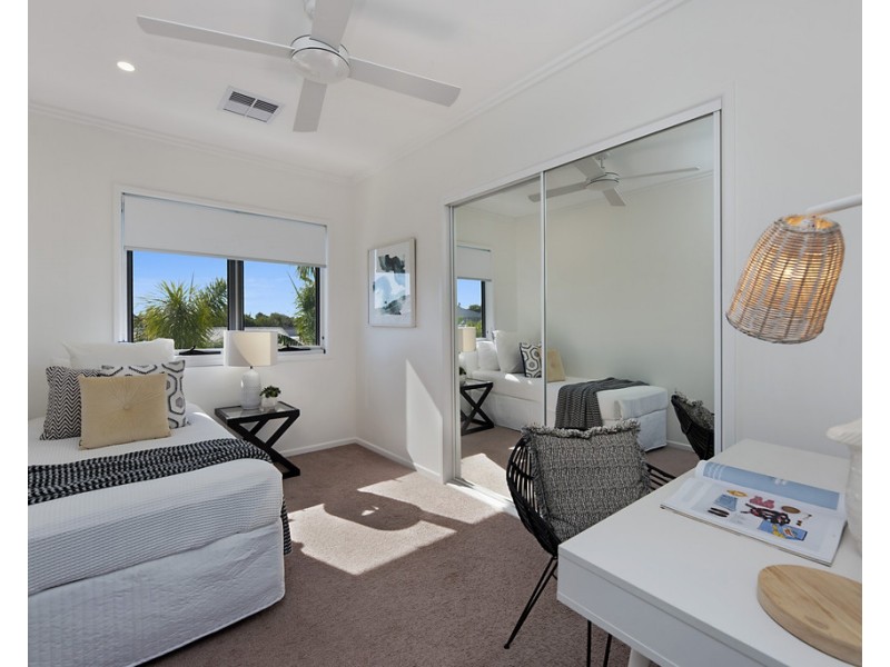 37 Dicky Beach Close, Dicky Beach QLD 4551