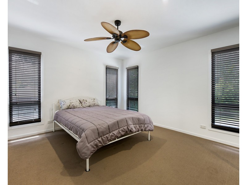 6 Duke Street, Meldale QLD 4510