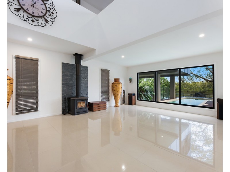 6 Duke Street, Meldale QLD 4510
