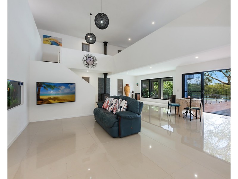 6 Duke Street, Meldale QLD 4510