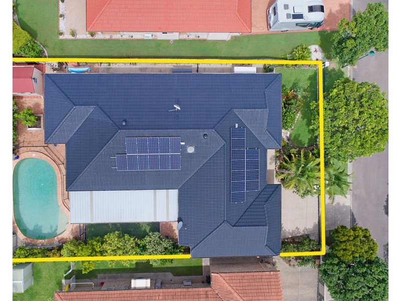 8 Investigator Place, Pelican Waters QLD 4551