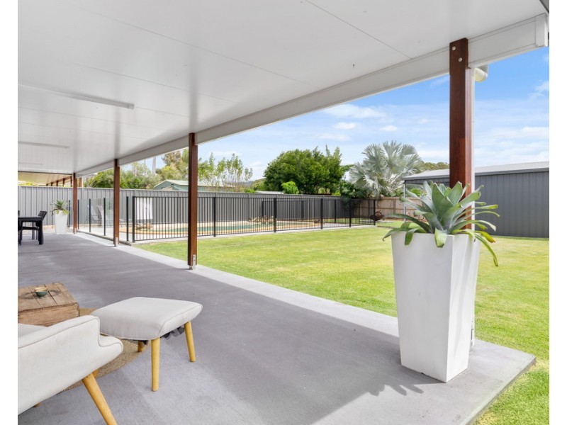 17 Tudor Court, Beerwah QLD 4519