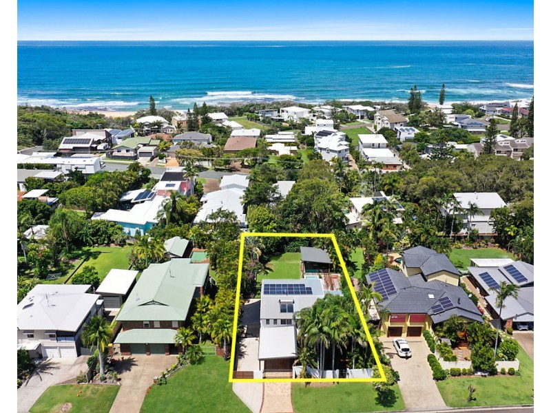 5 Market Place, Shelly Beach QLD 4551