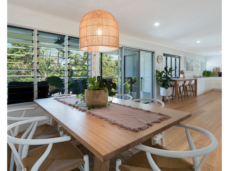 5 Market Place, Shelly Beach QLD 4551