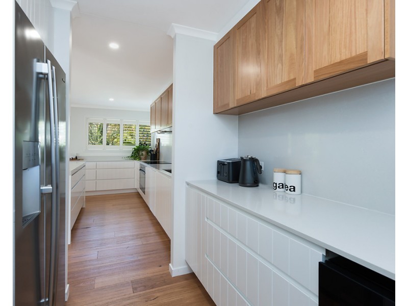 5 Market Place, Shelly Beach QLD 4551