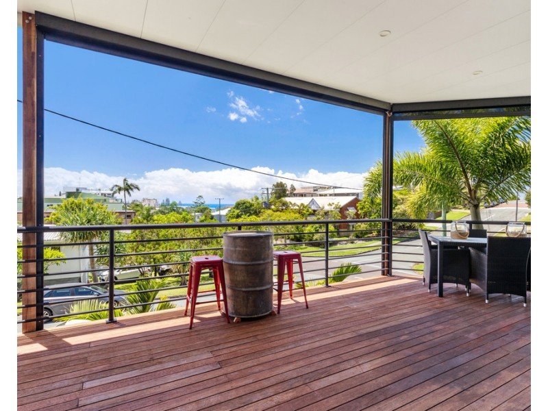 1/25 Arthur Street, Kings Beach QLD 4551