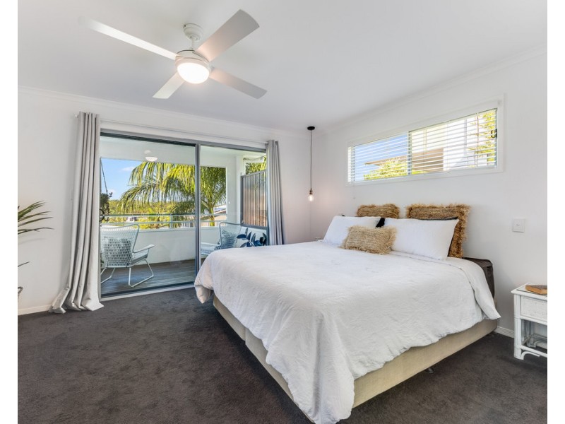7 Lotte Place, Caloundra West QLD 4551