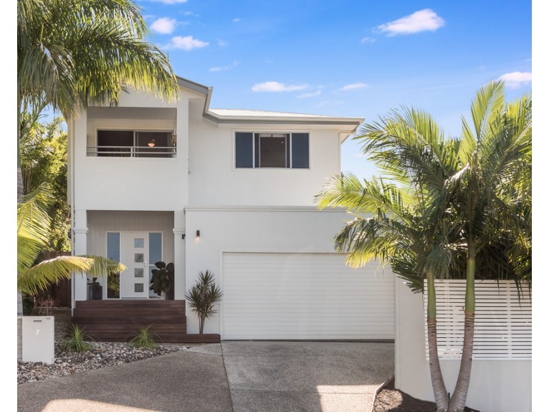 7 Lotte Place, Caloundra West QLD 4551