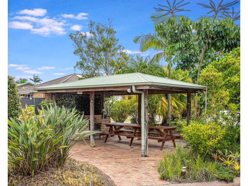 Villa 12/29 Village Way, Little Mountain QLD 4551
