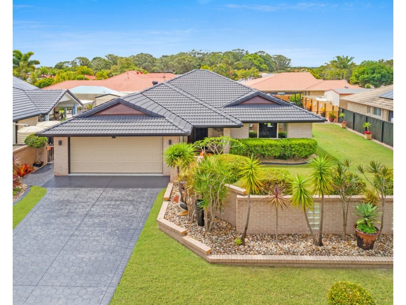 35 Investigator Place, Pelican Waters QLD 4551