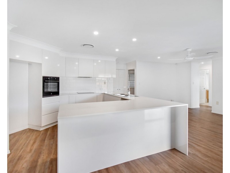 35 Investigator Place, Pelican Waters QLD 4551