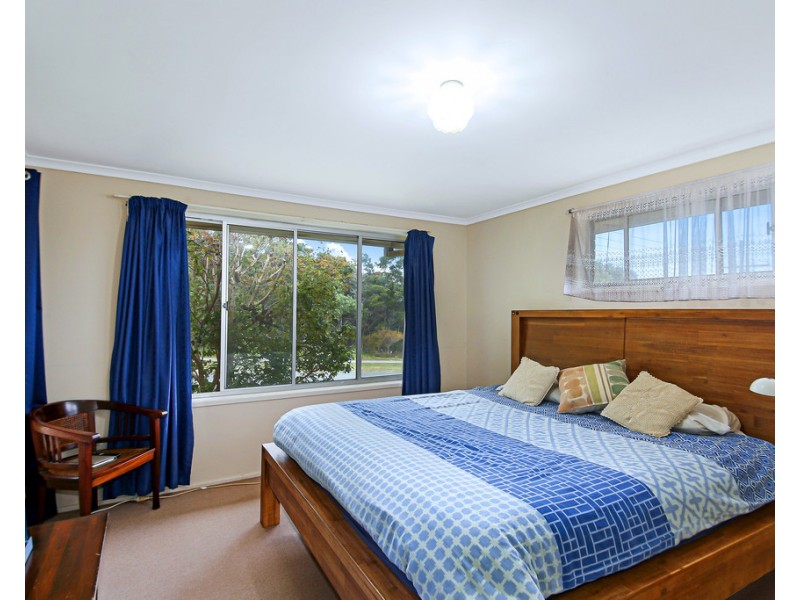 84 Coonowrin  Street, Battery Hill QLD 4551