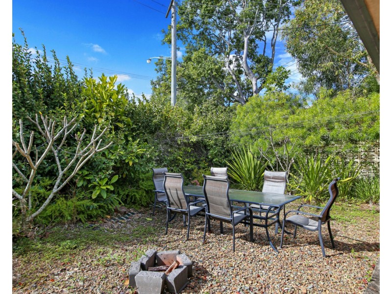 84 Coonowrin  Street, Battery Hill QLD 4551