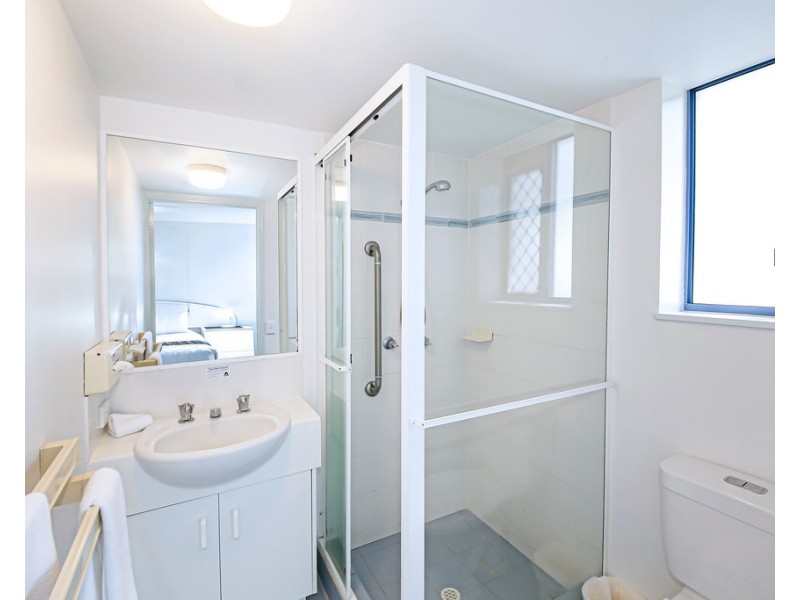 Unit 7/3 Landsborough Parade, Golden Beach QLD 4551