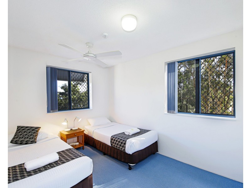 Unit 7/3 Landsborough Parade, Golden Beach QLD 4551