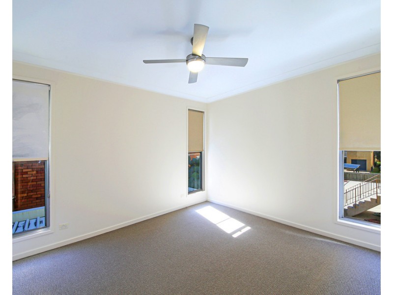 Unit 2/45 Kennedy Parade, Golden Beach QLD 4551