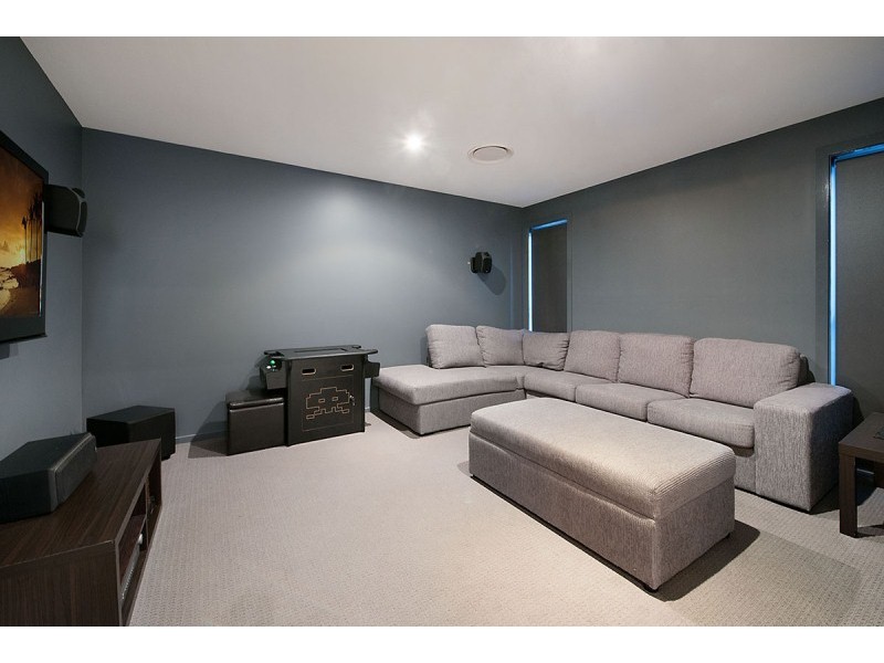 2 La Rita Court, Pelican Waters QLD 4551