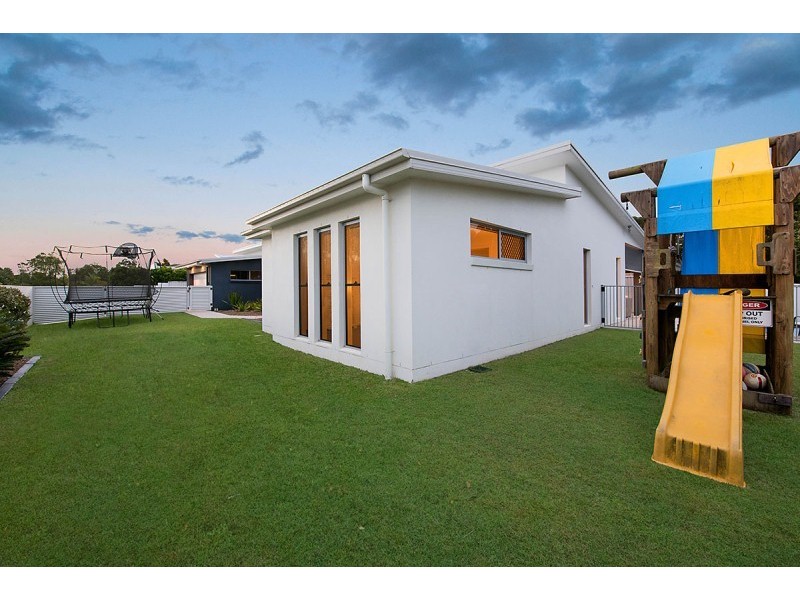 2 La Rita Court, Pelican Waters QLD 4551