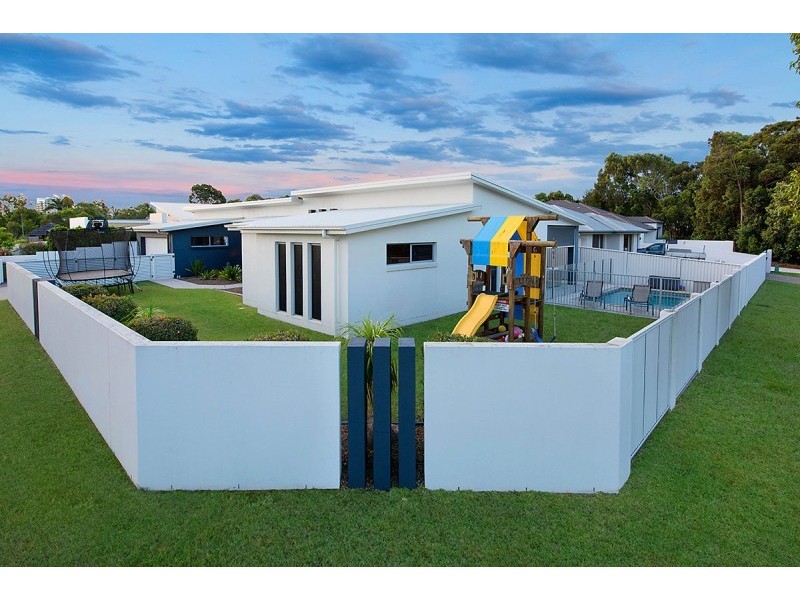 2 La Rita Court, Pelican Waters QLD 4551