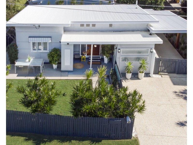 1/96 Landsborough Parade, Golden Beach QLD 4551