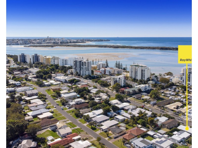 1/96 Landsborough Parade, Golden Beach QLD 4551