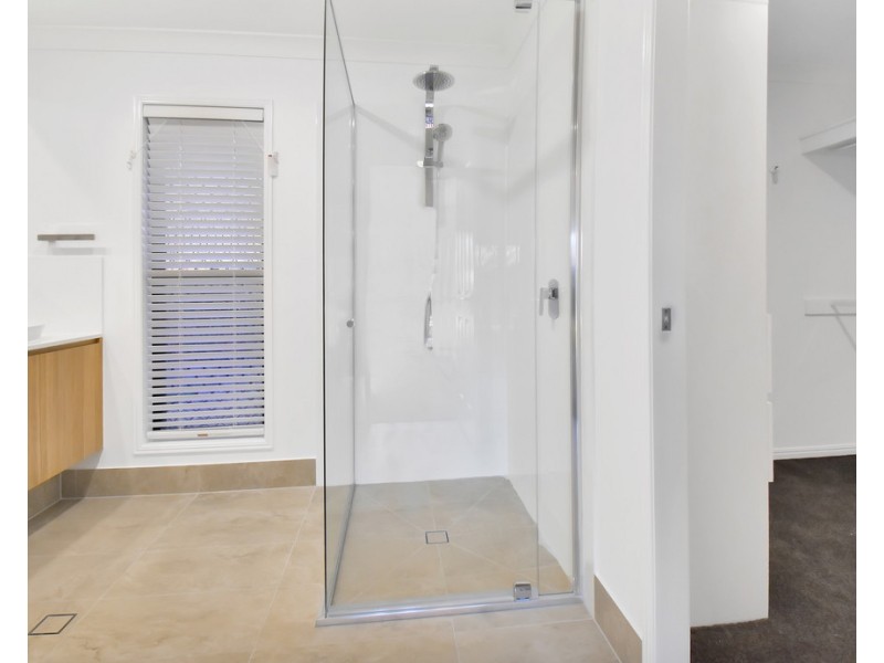 19 Firefly Street, Pelican Waters QLD 4551