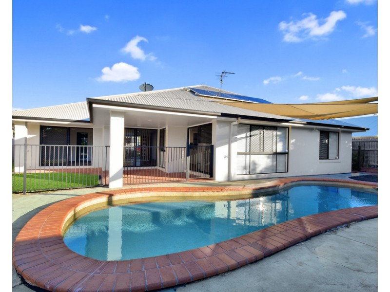 19 Firefly Street, Pelican Waters QLD 4551