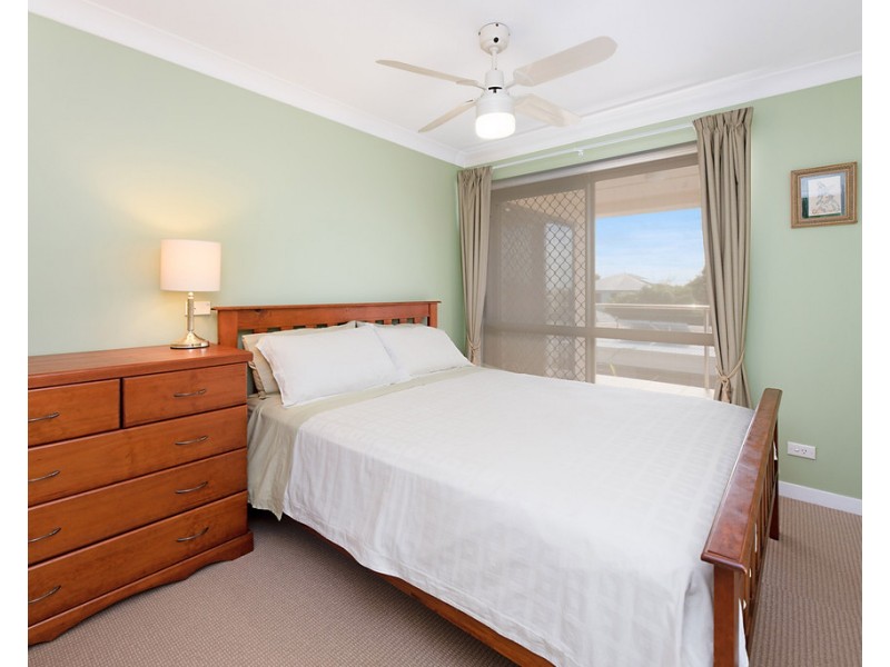 4 Ulm Street, Dicky Beach QLD 4551