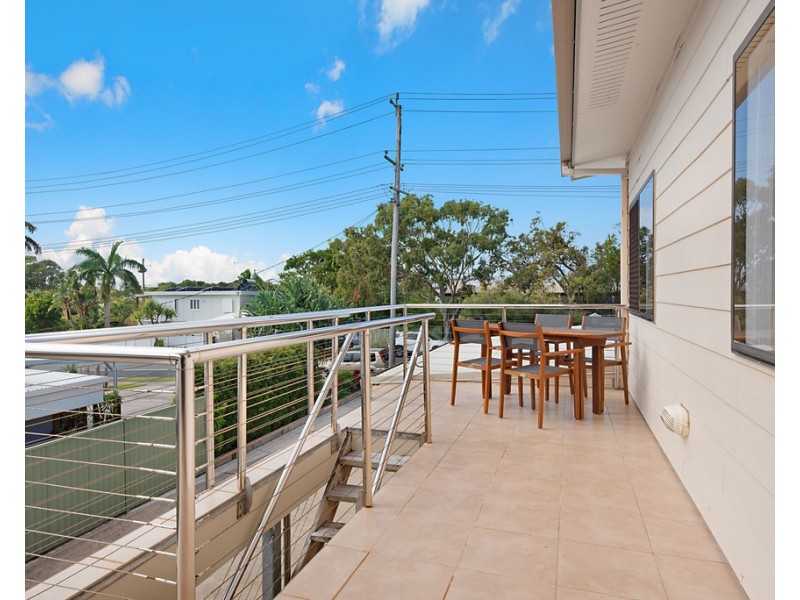 4 Ulm Street, Dicky Beach QLD 4551
