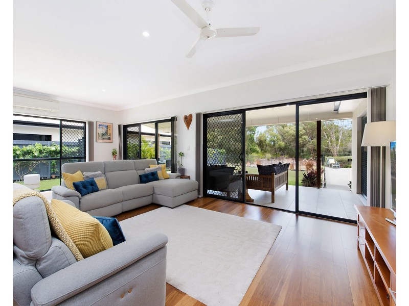 33 Millennium Circuit, Pelican Waters QLD 4551