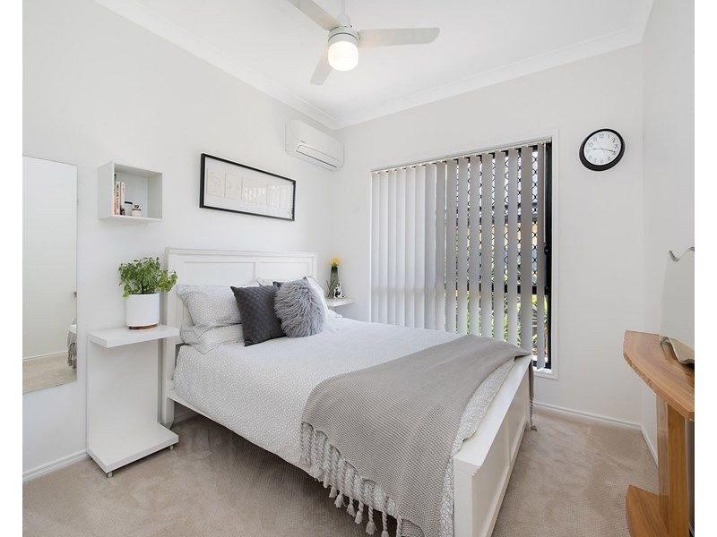 33 Millennium Circuit, Pelican Waters QLD 4551