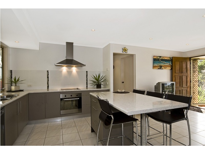 10 Heron Drive, Aroona QLD 4551
