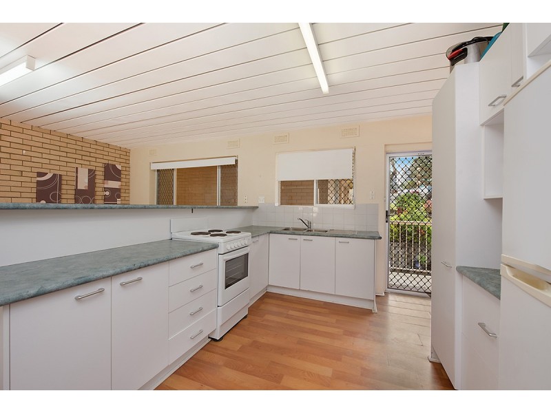 Unit 2/1 Warne Terrace, Kings Beach QLD 4551