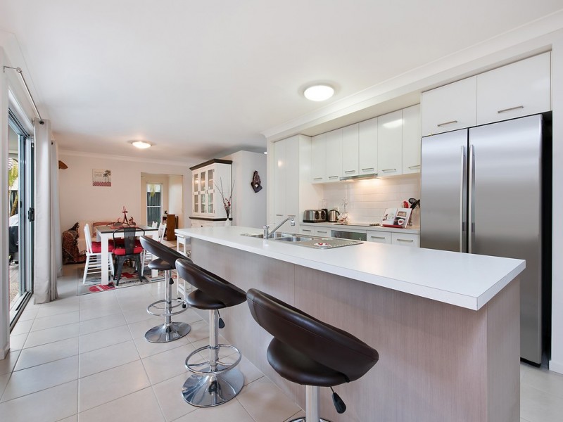 8 Cockatoo Court, Beerwah QLD 4519