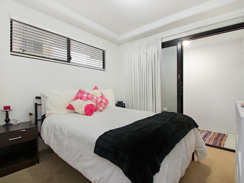 Unit 6 ’38 On Kings’ 38 King Street, Kings Beach QLD 4551