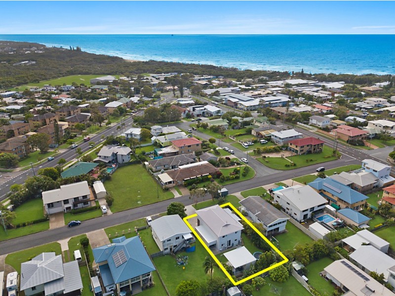 26 Bell Street, Dicky Beach QLD 4551