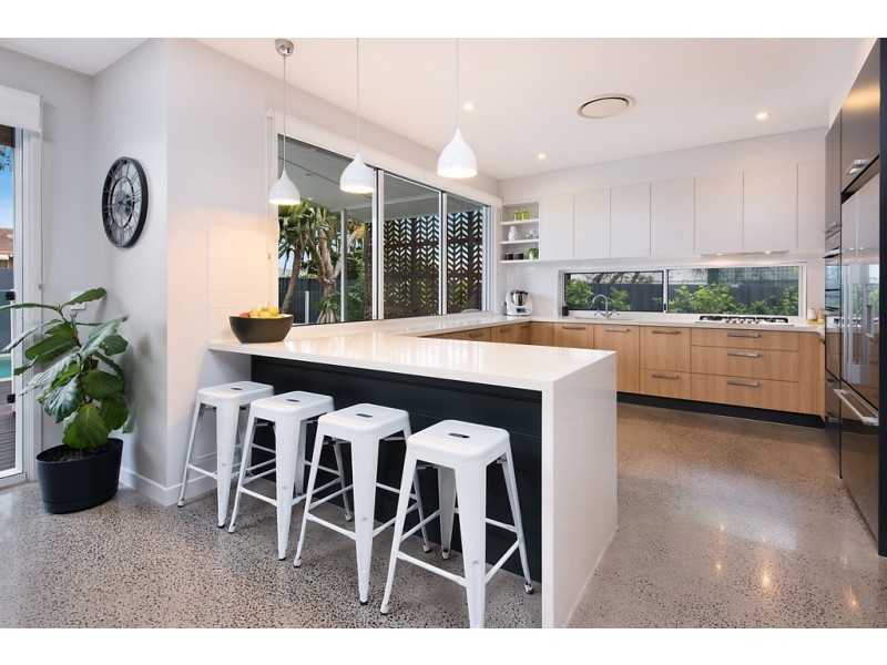 26 Bell Street, Dicky Beach QLD 4551