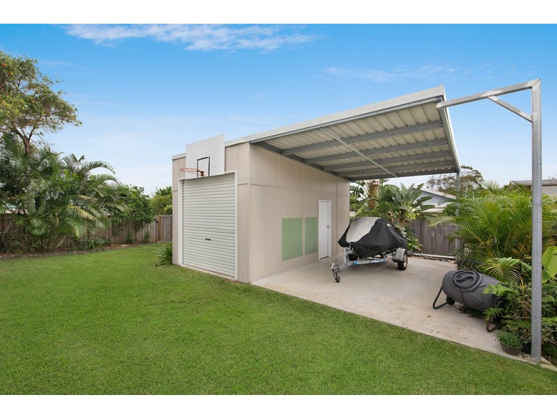 26 Bell Street, Dicky Beach QLD 4551