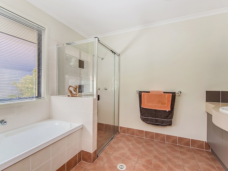 8 Dunbrody Street, Caloundra West QLD 4551