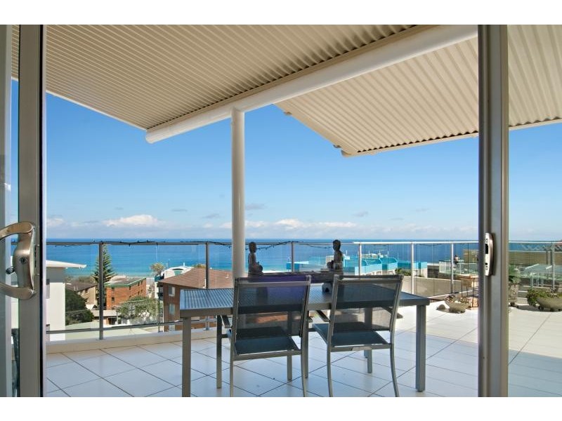 Unit 24 ‘Salt On Kings’ 13 Mahia Terrace, Kings Beach QLD 4551
